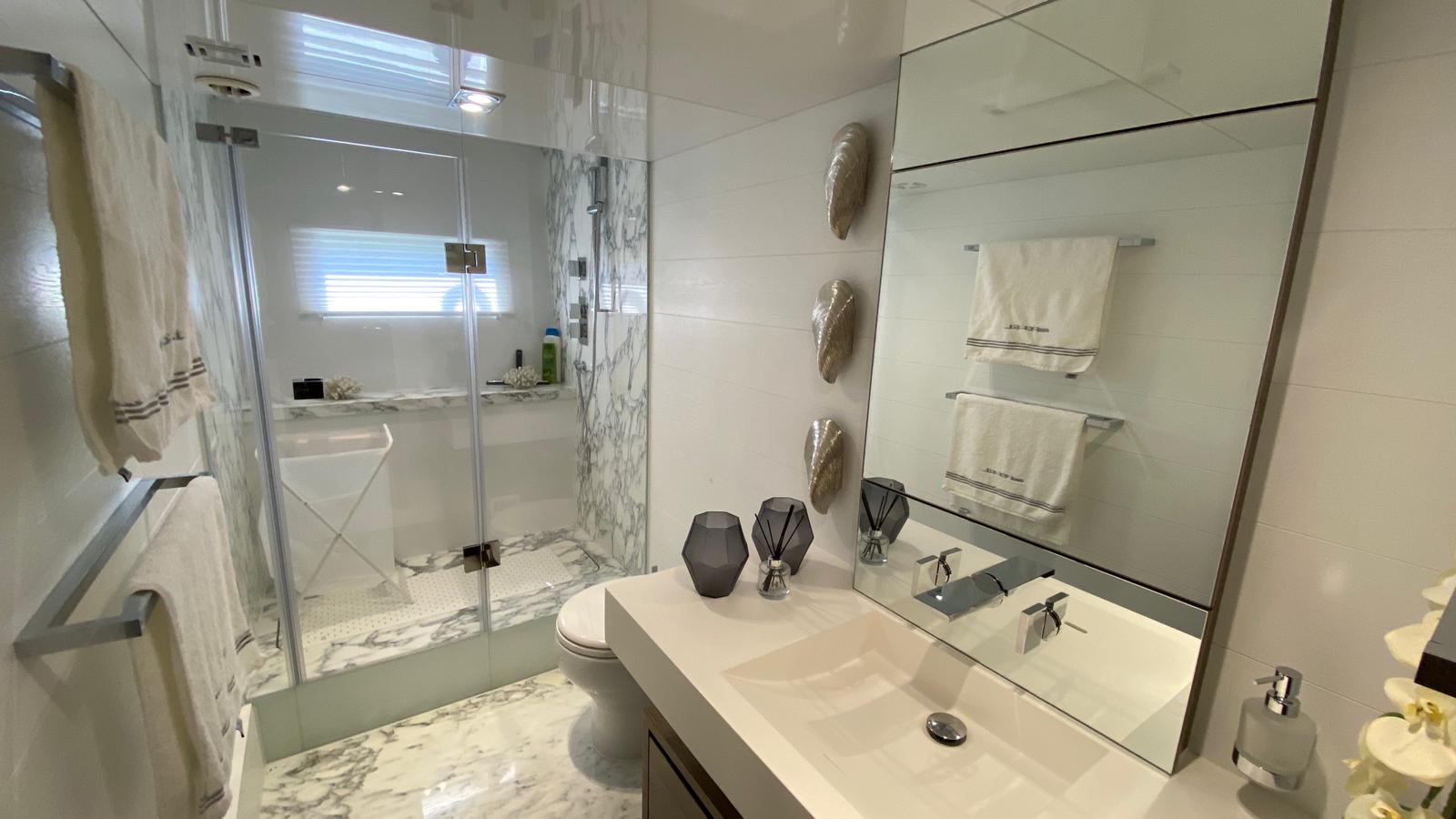 Baño en mármol